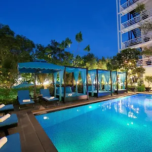 Hotel Golden &